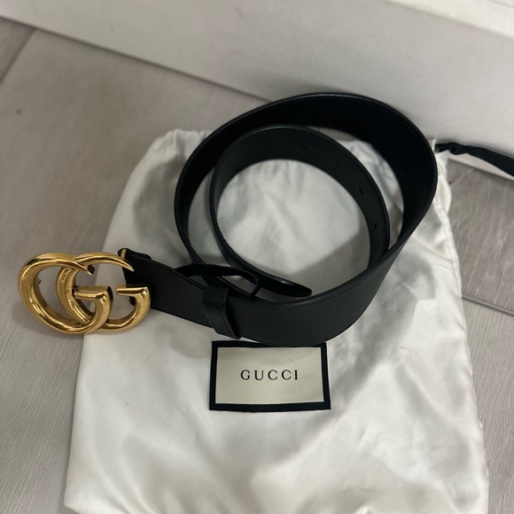 Gucci Black and Gold Belt - Picture 3 of 3